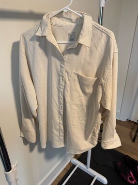 Womens A New Day cream-colored corduroy button-down shirt size Large